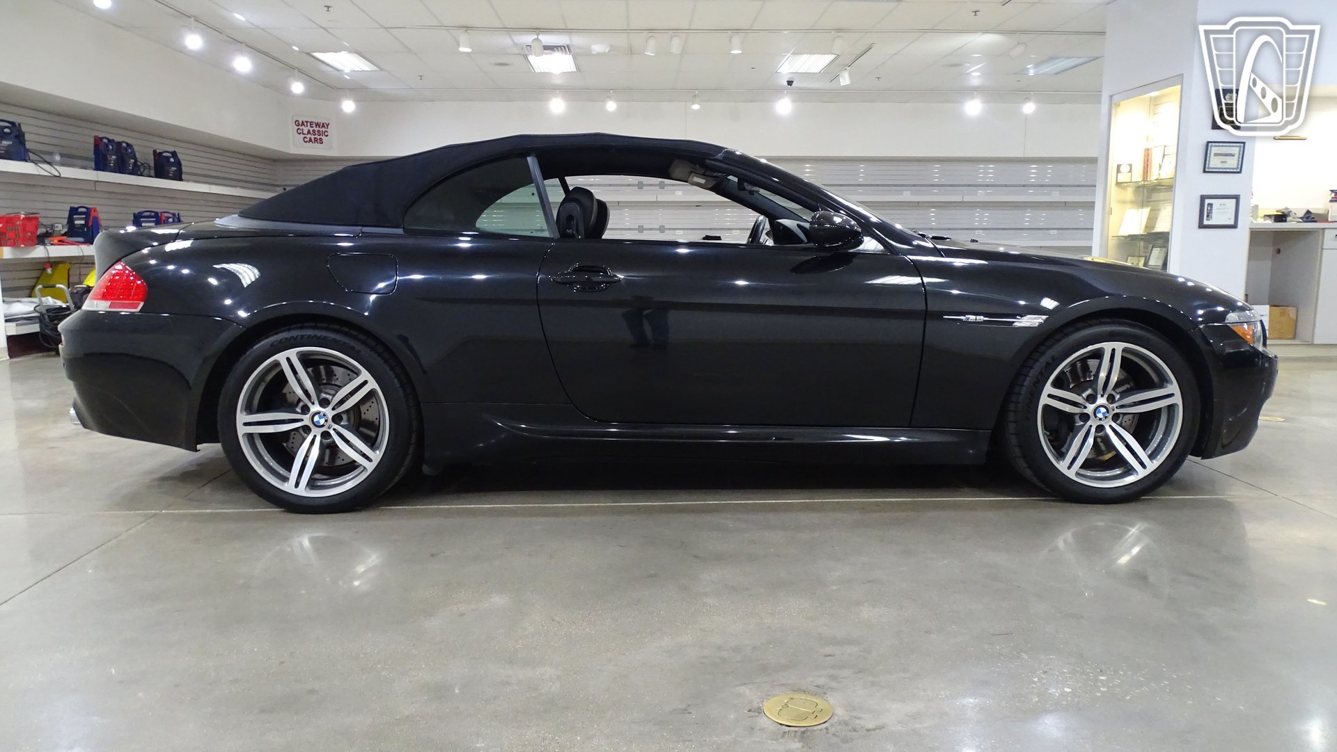 Used 2007 BMW M6 Convertible RWD image 18