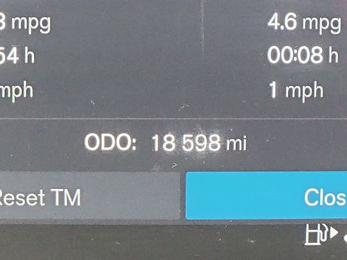 Used 2025 Volvo XC40 B5 Core image 20