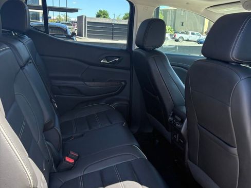Used 2020 GMC Acadia Denali w/ Trailering Package AWD/4WD image 15