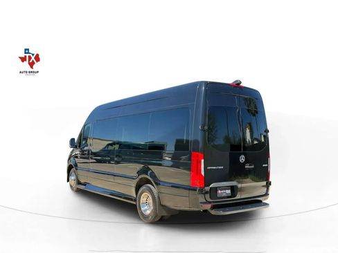Used 2023 Mercedes-Benz Sprinter 3500 image 52