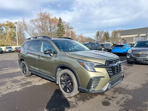 Used 2023 Subaru Ascent Onyx Edition image 16