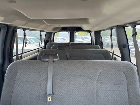 Used 2023 GMC Savana 3500 LS image 13