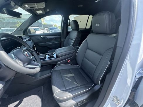 New 2026 Buick Enclave Sport Touring w/ Power Package image 11