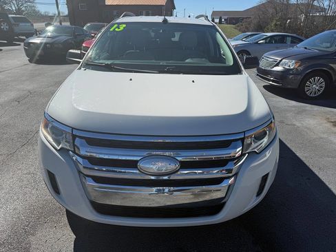 Used 2013 Ford Edge SE image 9