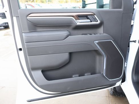 New 2026 Chevrolet Silverado 2500 LT w/ Trail Boss Package image 12