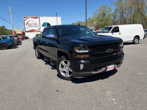 Used 2018 Chevrolet Silverado 1500 LT w/ All Star Edition AWD/4WD image 2
