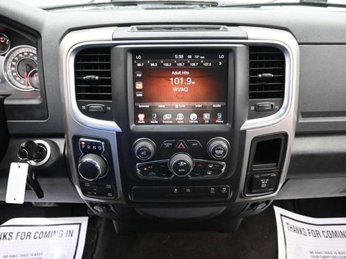 Used 2017 RAM 1500 Big Horn AWD/4WD image 15