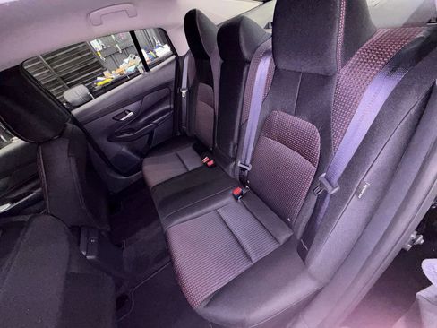 New 2026 Nissan Sentra SR w/ Floor Mat Package FWD image 21
