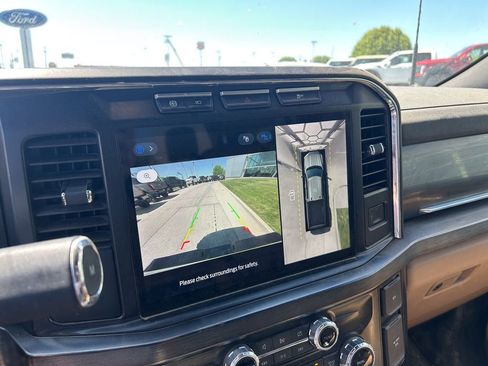 Used 2024 Ford F350 Lariat AWD/4WD image 25