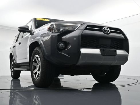 Used 2023 Toyota 4Runner TRD Off-Road Premium w/ Moonroof Package AWD/4WD image 32