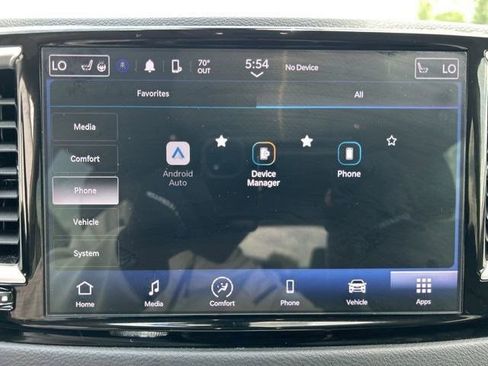 Used 2023 Chrysler Pacifica Touring-L FWD image 30