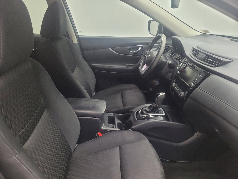 Used 2018 Nissan Rogue SV FWD image 21