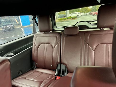 Used 2023 Ford Expedition Max Limited image 23