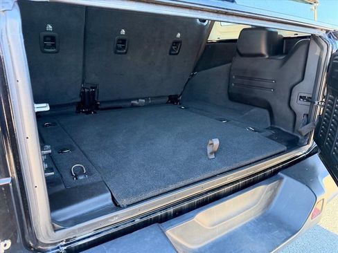 Used 2024 Jeep Wrangler Unlimited Rubicon image 24