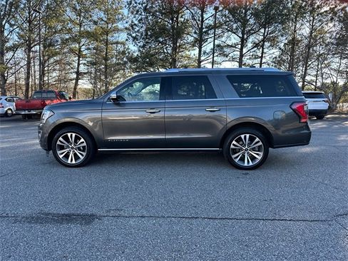 Certified 2021 Ford Expedition Max Platinum image 4