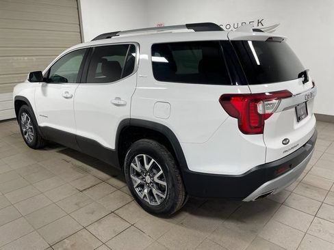 Used 2023 GMC Acadia SLT w/ Trailering Package AWD/4WD image 4
