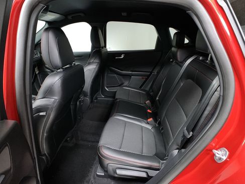 New 2025 Ford Escape ST-Line w/ Tech Pack #1 image 19