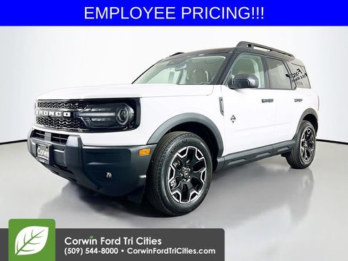 New 2026 Ford Bronco Sport Outer Banks AWD/4WD image 5