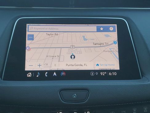 Used 2023 Cadillac XT4 Premium Luxury AWD/4WD image 18