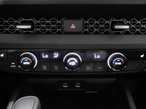 Used 2025 Honda Accord SE image 19