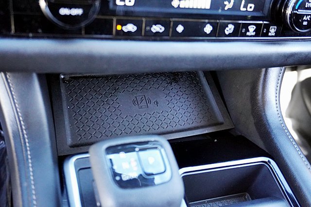 Used 2022 Nissan Pathfinder SL w/ SL Premium Package FWD image 44