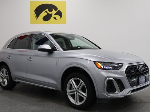 Certified 2025 Audi Q5 e Premium Plus w/ Premium Plus Package image 6