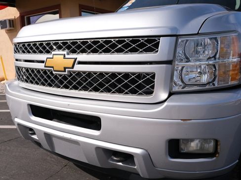 Used 2012 Chevrolet Silverado 2500 LT w/ Z71 Appearance Package image 10