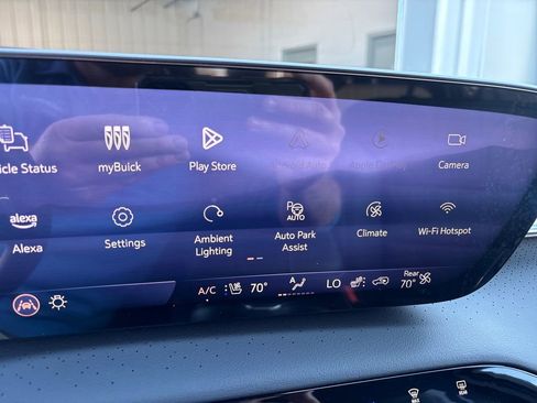 New 2025 Buick Enclave Avenir w/ Super Cruise Package image 31