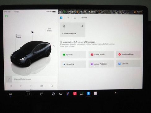 Used 2025 Tesla Model Y Long Range RWD image 36