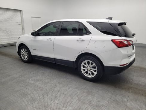 Used 2020 Chevrolet Equinox LS image 3
