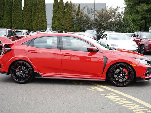 Used 2019 Honda Civic Type R image 5