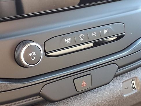 New 2026 Ford Transit 150 Low Roof image 10