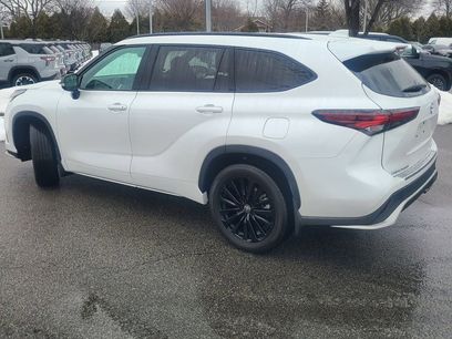 Used 2024 Toyota Highlander XSE