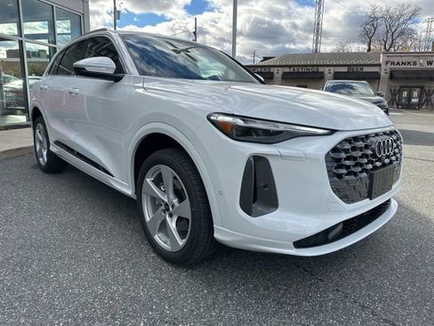 New 2025 Audi Q5 Premium Plus image 7