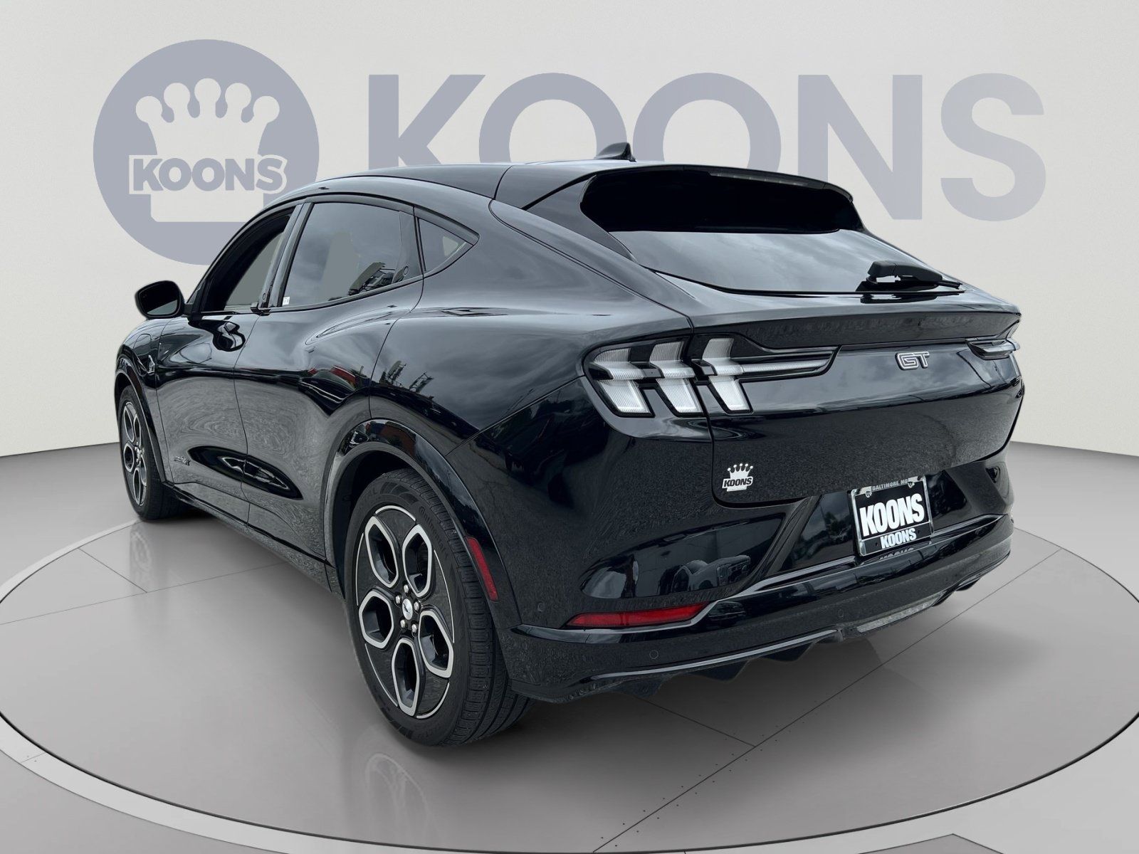 Used 2023 Ford Mustang Mach-E GT AWD/4WD image 4