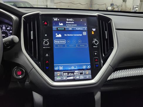 Used 2025 Subaru Ascent Premium image 33