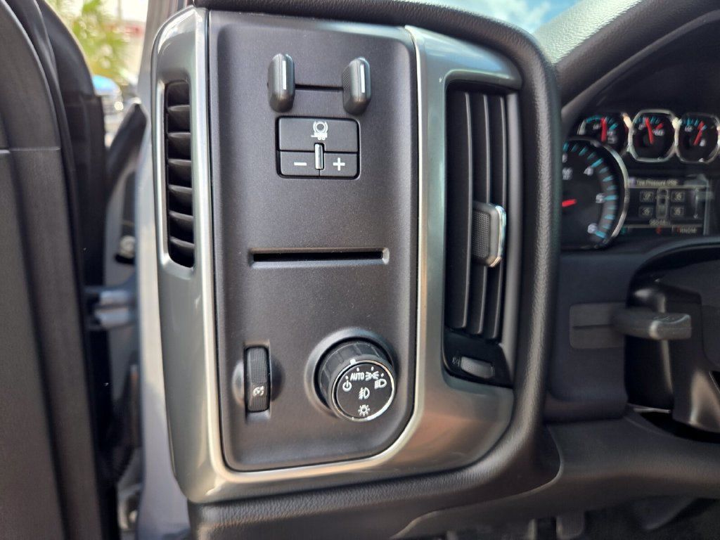 Used 2015 Chevrolet Silverado 1500 LT w/ All Star Edition RWD image 22