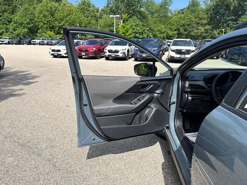 Certified 2025 Subaru Crosstrek 2.0i Premium AWD/4WD image 25