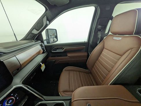 New 2026 GMC Sierra 3500 Denali Ultimate image 28