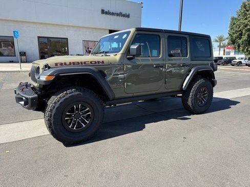 New 2025 Jeep Wrangler Unlimited Rubicon w/ XTREMEE 35" Tire Package image 2