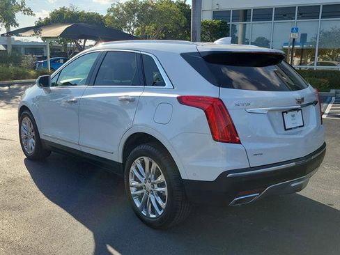 Used 2019 Cadillac XT5 Platinum image 3