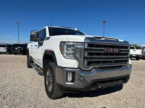 Used 2022 GMC Sierra 3500 SLT w/ SLT Premium Package AWD/4WD image 2