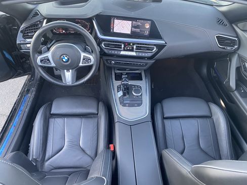 Used 2019 BMW Z4 sDrive30i w/ M Sport Package image 13