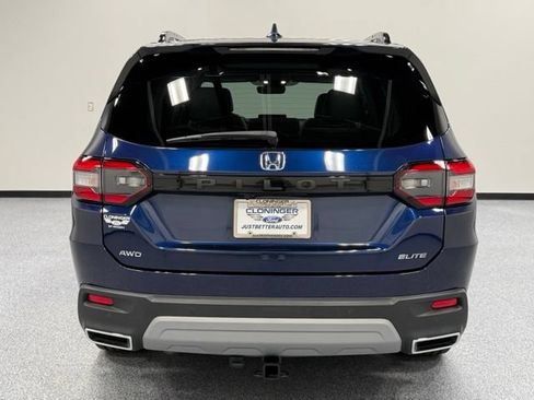 Used 2024 Honda Pilot Elite image 7