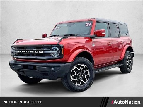 Used 2024 Ford Bronco Outer Banks AWD/4WD image 1