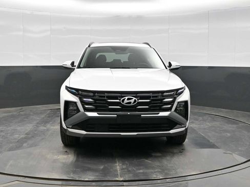 Certified 2025 Hyundai Tucson SEL image 3