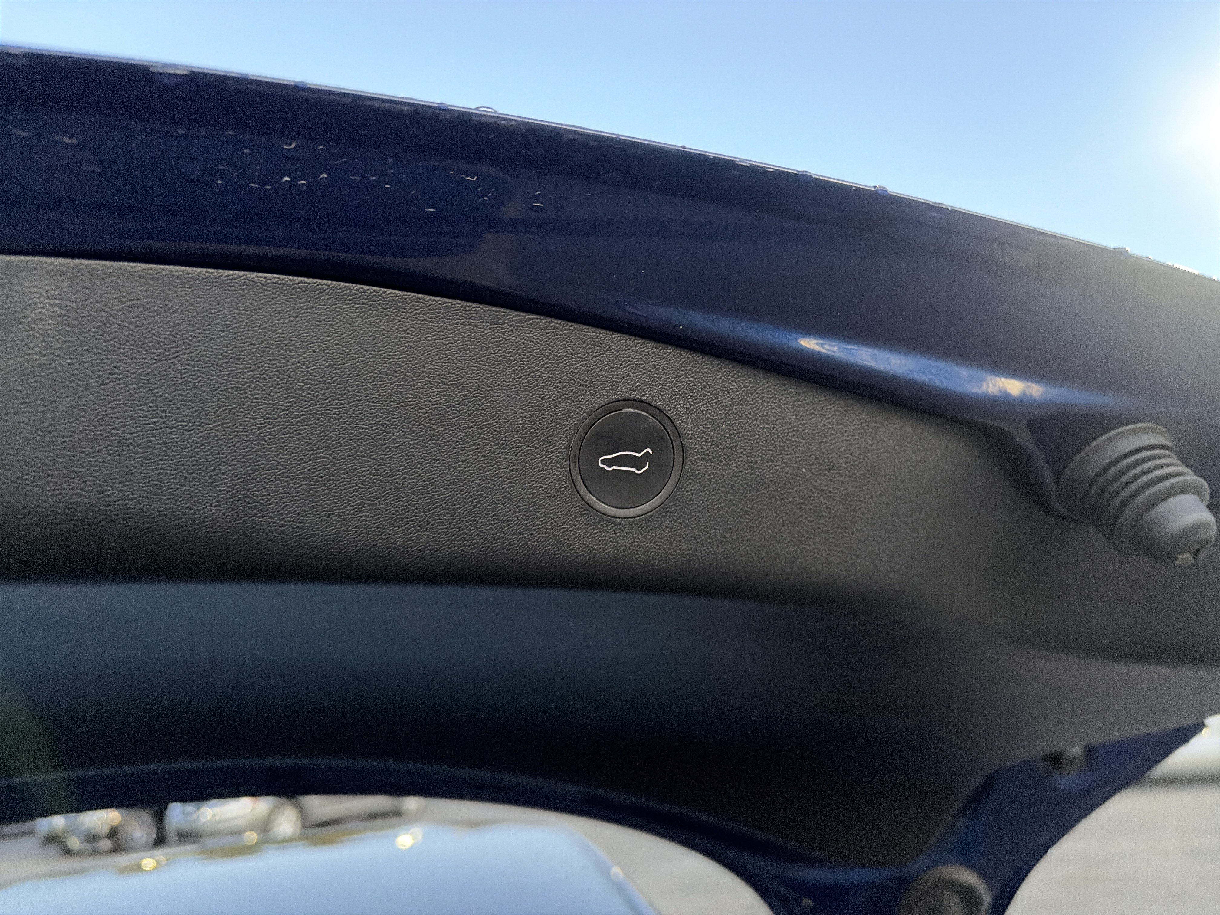 Used 2023 Tesla Model 3 Standard Range RWD image 17