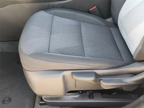 Used 2025 Chevrolet Trax LS w/ LS Convenience Package image 23