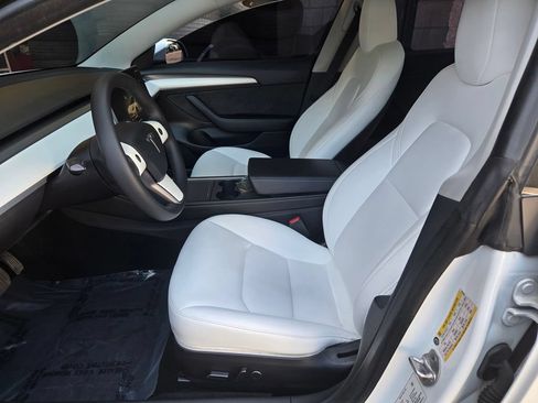 Used 2023 Tesla Model 3 Standard Range RWD image 16