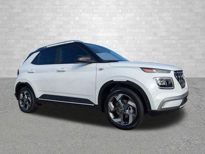 New 2025 Hyundai Venue Limited